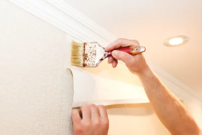 Pose de papier peint à la Chapelle-Taillefert — revêtements muraux et toiles de verre
